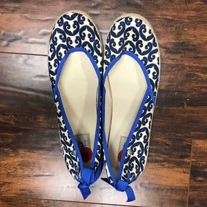 NWT UGG Australia Indah Marrakech Flats Sz 10